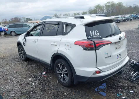 2017 Toyota Rav4 Xle из США, поврежденный, VIN JTMRFREV6HJ702943